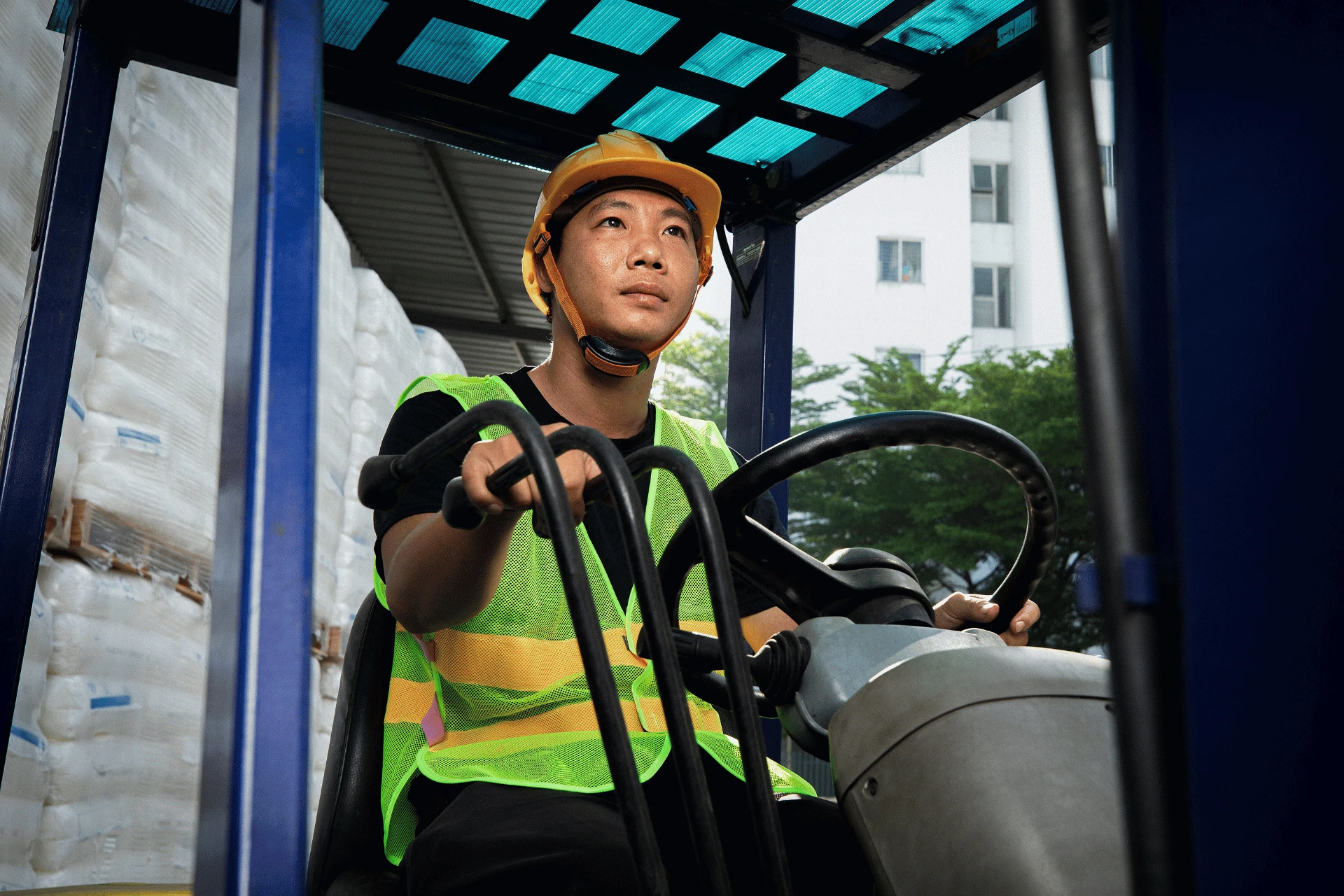 Á ĐÔNG ADG VÀ CHỦ TỊCH HỒ HOÀNG BẢO VINH: HÀNH TRÌNH 17 NĂM KIẾN TẠO CHUỖI GIÁ TRỊ NGÀNH NHỰA VÀ DẤU ẤN TIÊU BIỂU 2026 – ảnh 2