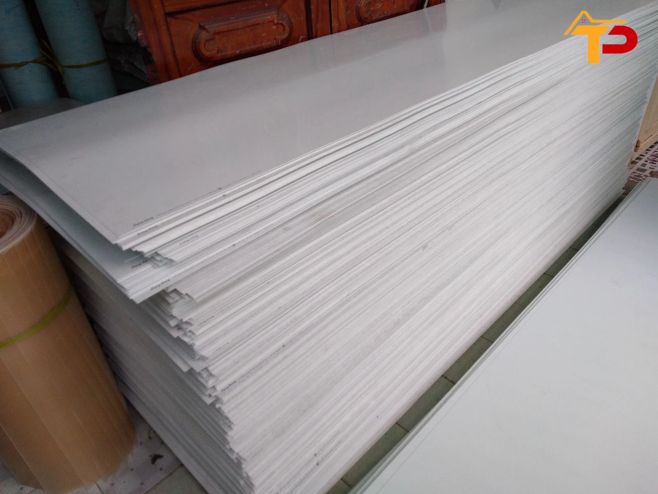 Plastic plank