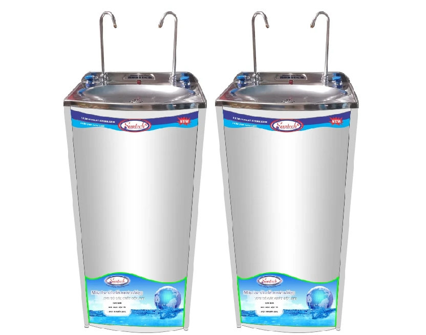 Water filter housing